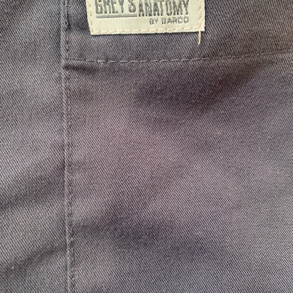 Scrub top